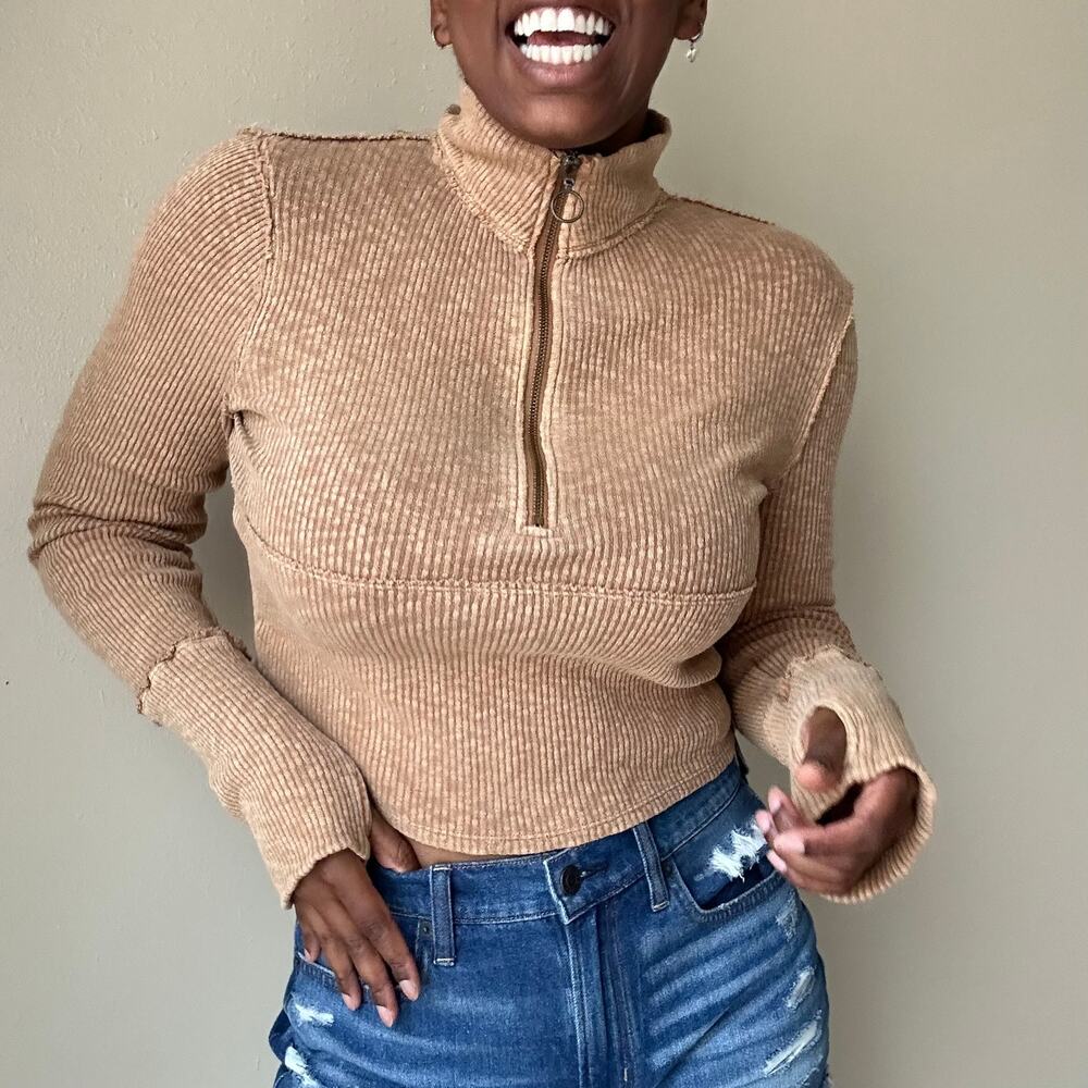 We The Free Light Brown Half Zip Cropped Sweater Size Small